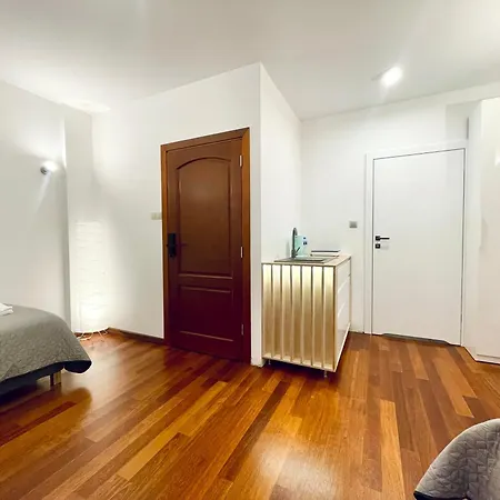 Apartamento Beautiful In Mokotow Near Krolikarnia Park 2 *