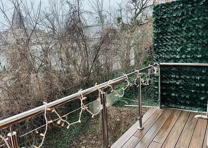 Lejlighed Beautiful In Mokotow Near Krolikarnia Park 2 Warszawa