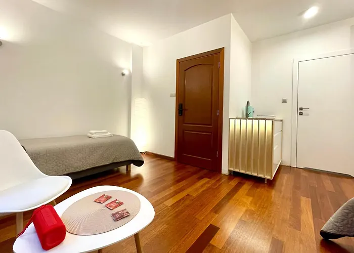 Lejlighed Beautiful In Mokotow Near Krolikarnia Park 2 *