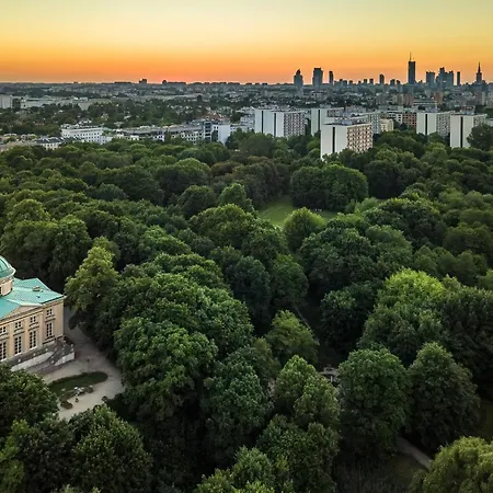 Beautiful In Mokotow Near Krolikarnia Park 2 Warszawa