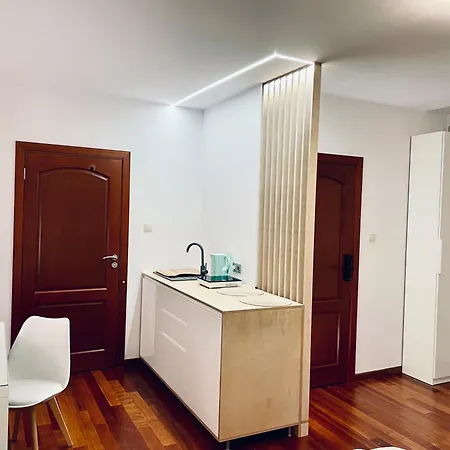 Apartment Beautiful In Mokotow Near Krolikarnia Park 2 Warschau