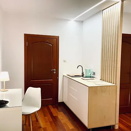 Beautiful In Mokotow Near Krolikarnia Park 2 * Warschau